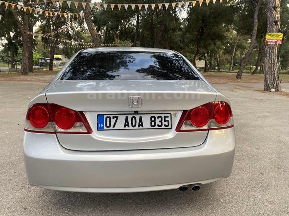 GİRİŞKEN AUTODAN HONDA CİVİC