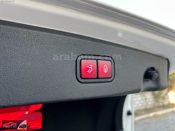 BOYASIZ E 250 PREMIUM ÇİFT HAF.+ELEK.BAGAJ+ÇARPIŞMA ÖNLEYİCİ