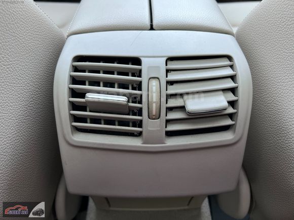 BOYASIZ E 250 PREMIUM ÇİFT HAF.+ELEK.BAGAJ+ÇARPIŞMA ÖNLEYİCİ