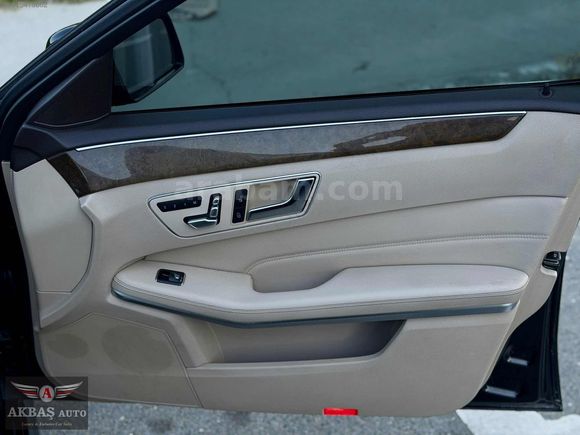 HATASIZ 2016 MERCEDES E180 EDİTİONE/ÇİFT HAFIZA/K.ISITMA/19'JANT