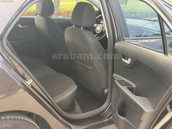 KİA RİO 2017 OTOMATİK HATASIZ 154 BİNDE