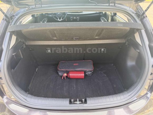 KİA RİO 2017 OTOMATİK HATASIZ 154 BİNDE