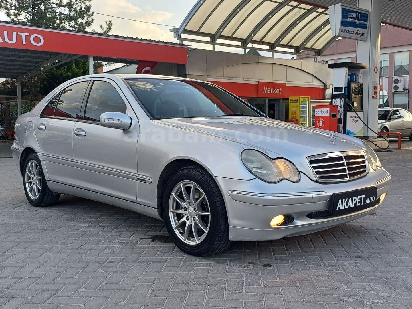 Galeriden Mercedes - Benz C 220 CDI Elegance 2001 Model Kütahya 153.000 km Gri 2