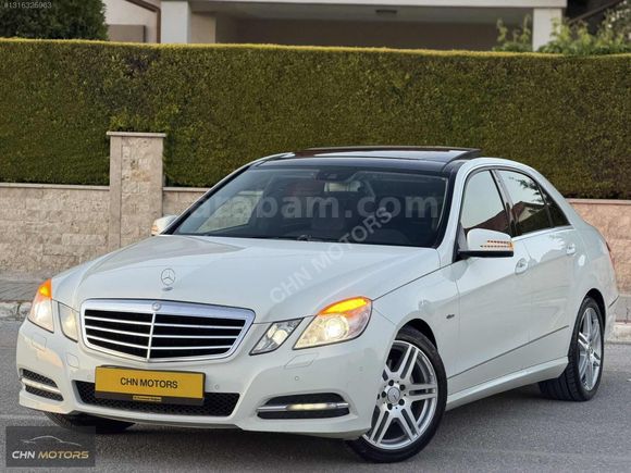 HATASIZ DEĞİŞENSİZ 2012 MERCEDES E250 CGI CAM TAVAN EMSALSİZ