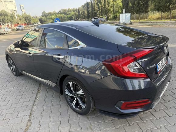 ***2019 HONDA CİVİC 1.6i EXECUVİTE MAKYAJLI-12-TAKSİT***