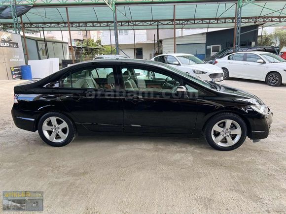 2010 CİVİC YETKİLİ SERVİS BAKIMLI LPG TAKILMAMIŞ İLK EL 162000