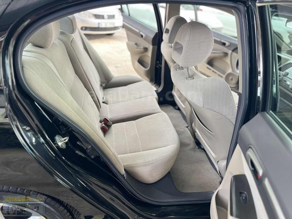 2010 CİVİC YETKİLİ SERVİS BAKIMLI LPG TAKILMAMIŞ İLK EL 162000
