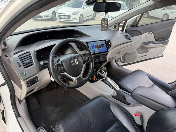 AGİN OTOMOTİVDEN 2014 MODEL 1,6 VTECH PREMİUM OTOMATİK 125 BİNDE