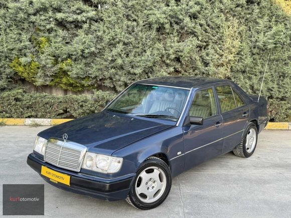 KURT OTOMOTİV'DEN TEMİZ OTOMATİK DERİ KOLTUK E200