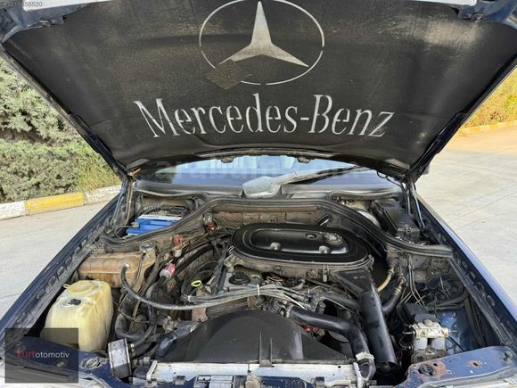 KURT OTOMOTİV'DEN TEMİZ OTOMATİK DERİ KOLTUK E200