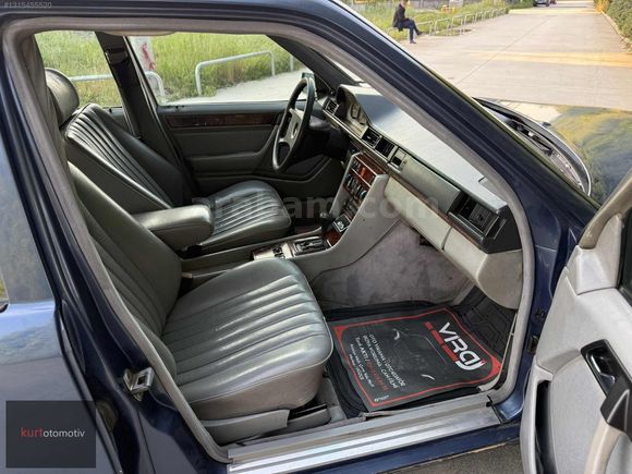 KURT OTOMOTİV'DEN TEMİZ OTOMATİK DERİ KOLTUK E200