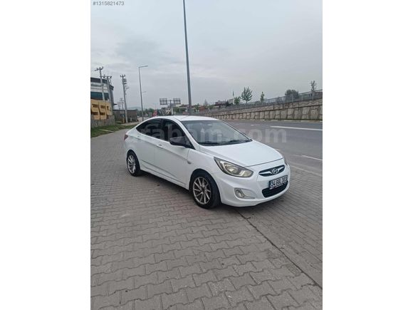 ÖZÇEVİK OTOMOTİV'DEN ACCENT BLUE