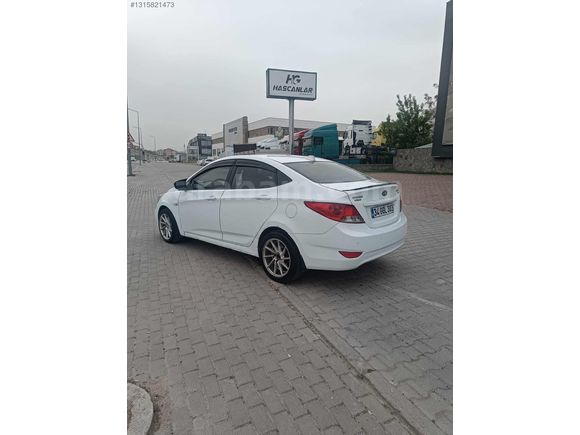 ÖZÇEVİK OTOMOTİV'DEN ACCENT BLUE