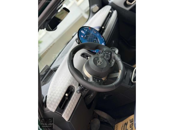 2025-10 BİN KM HATASIZ HARMAN-KARDON HEADUP TR-DE TEK OPSİYON