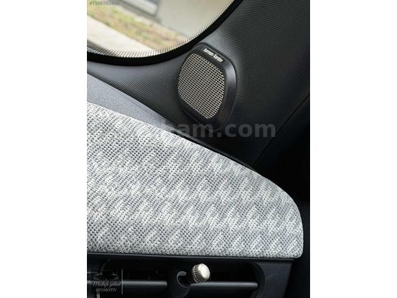 2025-10 BİN KM HATASIZ HARMAN-KARDON HEADUP TR-DE TEK OPSİYON
