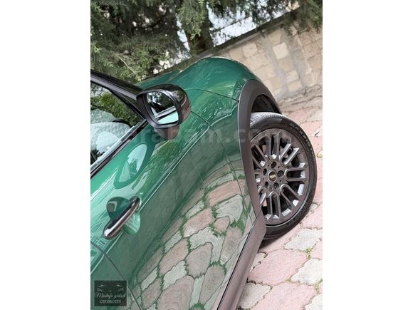2025-10 BİN KM HATASIZ HARMAN-KARDON HEADUP TR-DE TEK OPSİYON