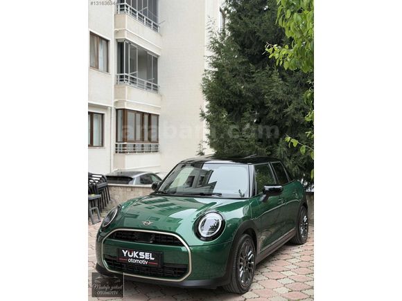 2025-10 BİN KM HATASIZ HARMAN-KARDON HEADUP TR-DE TEK OPSİYON
