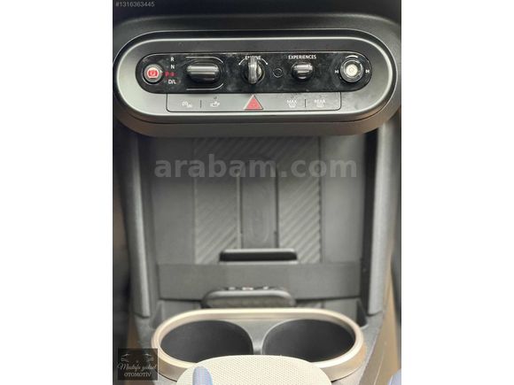 2025-10 BİN KM HATASIZ HARMAN-KARDON HEADUP TR-DE TEK OPSİYON
