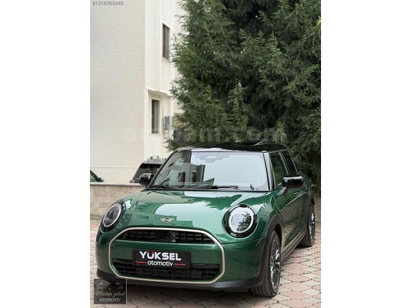 2025-10 BİN KM HATASIZ HARMAN-KARDON HEADUP TR-DE TEK OPSİYON