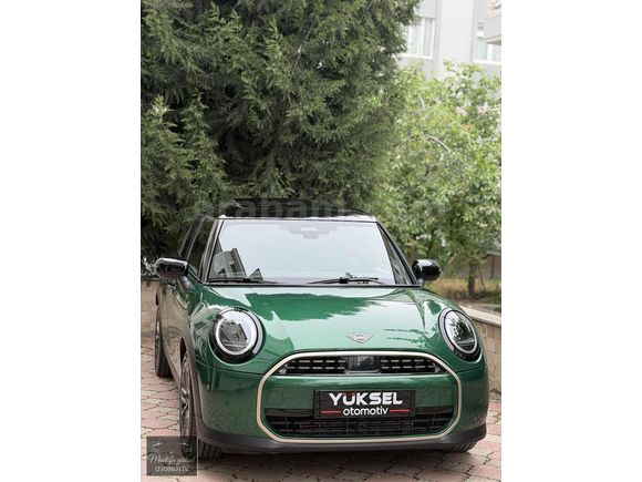 2025-10 BİN KM HATASIZ HARMAN-KARDON HEADUP TR-DE TEK OPSİYON