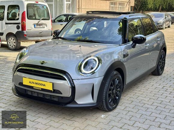 Galeriden Mini Cooper 1.5 Signature 2024 Model İstanbul 31.000 km