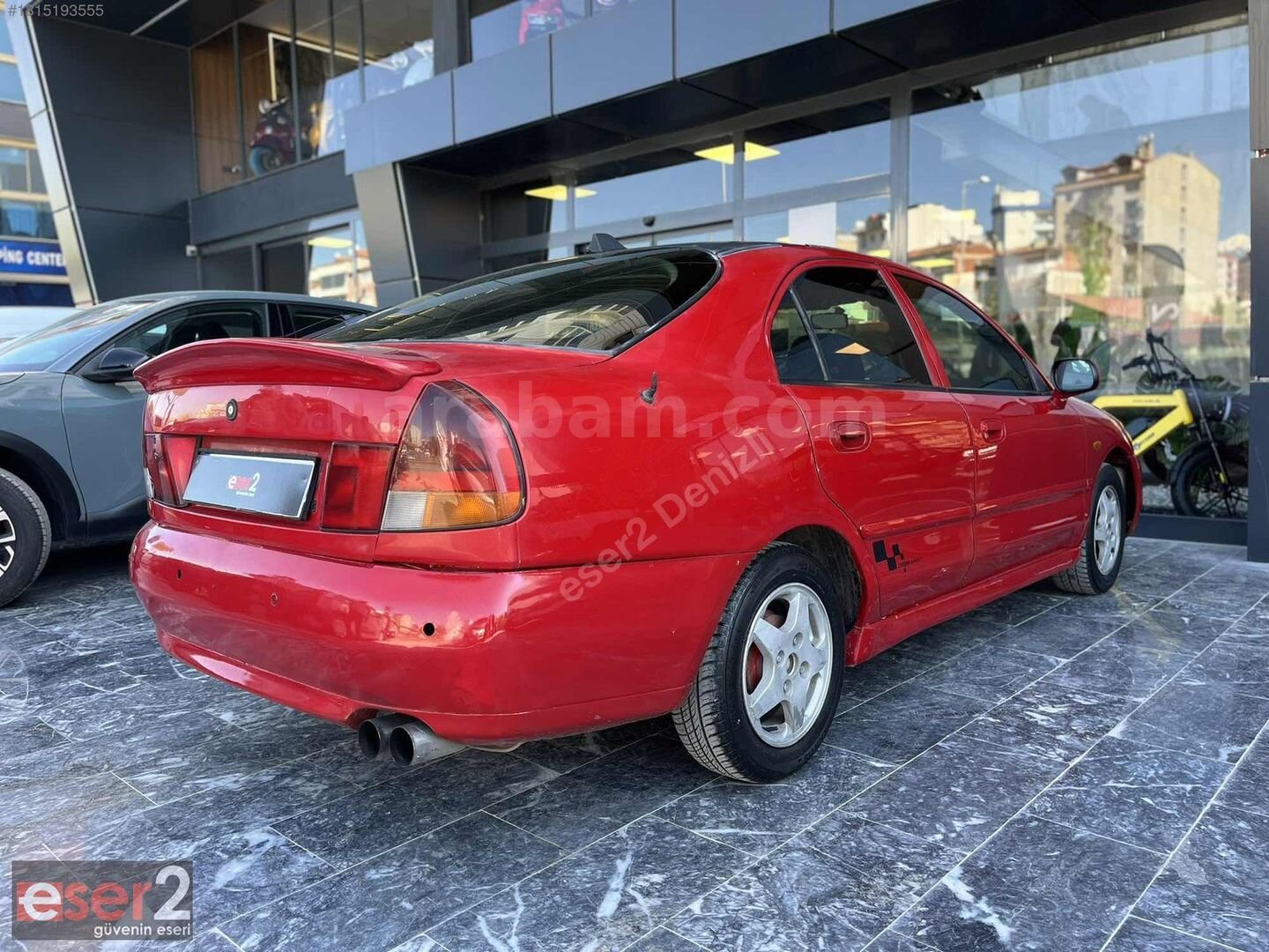 Galeriden Mitsubishi Carisma 1.8 GDI Avance 2000 Model Denizli 293.345 km Kırmızı 7