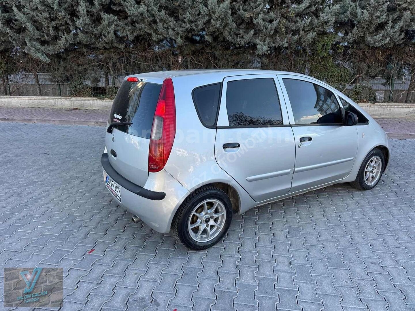 Galeriden Mitsubishi Colt 1.5 DI-D Inform 2007 Model Konya 250.000 km Gri 7