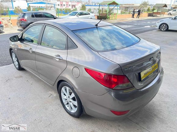 2012 HYUNDAI ACCENT BLUE 1.6 CRDİ MODE PLUS İÇİ BEJ DOLU PAKET
