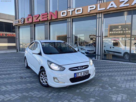 2012 Model HUNDAİ ACCENT BLUE 1.6 CRDİ OTOMATİK