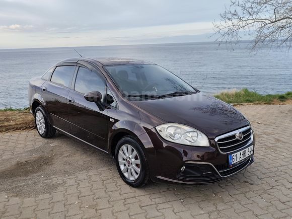 Sahibinden Fiat Linea 1.3 Multijet Urban 2012 Model  198.000 km Bordo