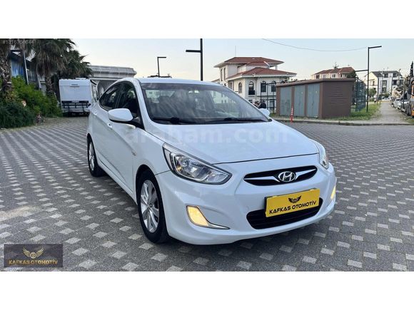 2018 HYUNDAİ ACCENT BLUE 1.6 CRDI DEĞİŞENSIZ 221,000KM OTOMATİK