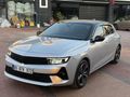 BÖREKCİGİL AUTO ASTRA GS ÇİFT RENK EMİN EVİM TAKSLI KREDİ İMKANI
