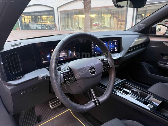 BÖREKCİGİL AUTO ASTRA GS ÇİFT RENK EMİN EVİM TAKSLI KREDİ İMKANI