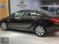 KOCATÜRK"den / HATASIZ 180 Bin'de opel astra