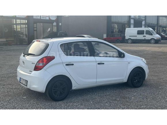 AS METE AUTO'DAN HYUNDAI İ20 1.4 CRDİ TEAM PAKET