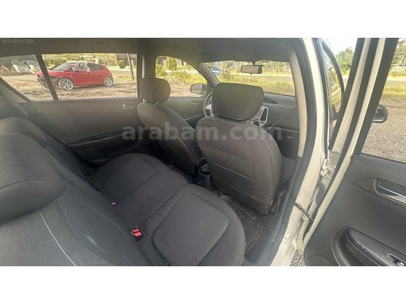 AS METE AUTO'DAN HYUNDAI İ20 1.4 CRDİ TEAM PAKET