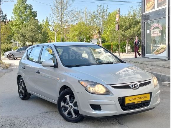 İLK SAHİBİNDEN MÜKEMMEL KONDİSYONDA AİLE ARACI