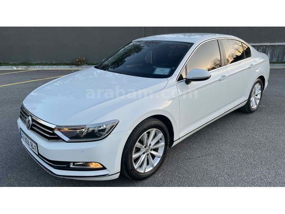DEĞİŞENSİZ BOYASIZ TRAMERSİZ TEMİZ BAKIMLI 107.000 KM PASSAT