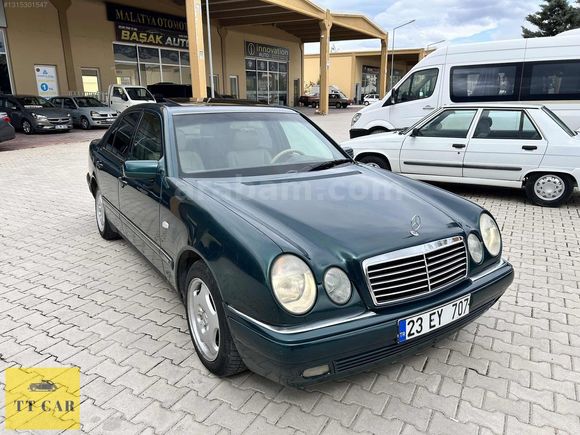 TT CAR-E 230 ELEGANCE OTOMATİK DEĞİŞENSİZ-SUNROOF