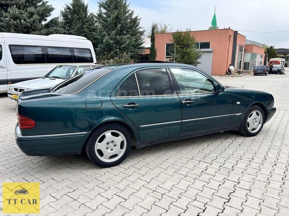 TT CAR-E 230 ELEGANCE OTOMATİK DEĞİŞENSİZ-SUNROOF