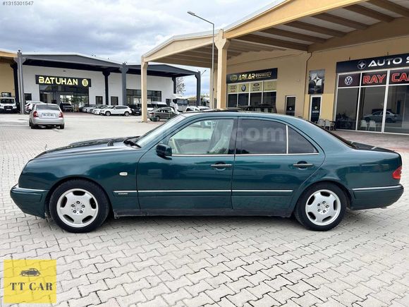 TT CAR-E 230 ELEGANCE OTOMATİK DEĞİŞENSİZ-SUNROOF