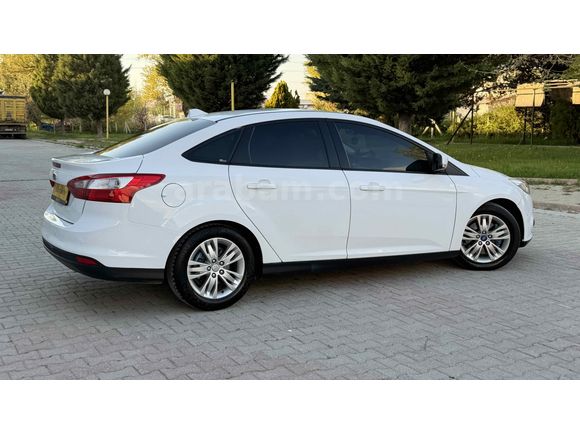 Galeriden Ford Focus 1.6 TDCi Style 2012 Model Konya