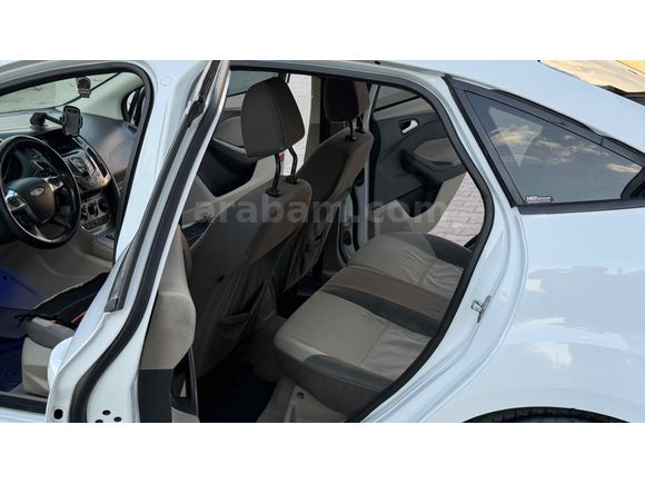 Galeriden Ford Focus 1.6 TDCi Style 2012 Model Konya