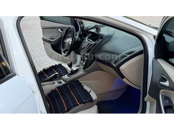 Galeriden Ford Focus 1.6 TDCi Style 2012 Model Konya