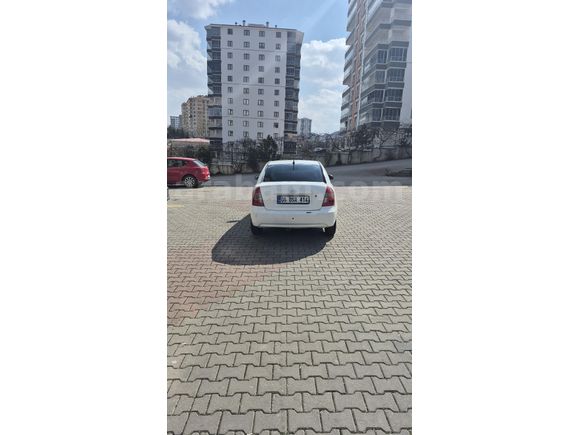 Sahibinden Hyundai Accent Era 1.6 Team 2009 Model