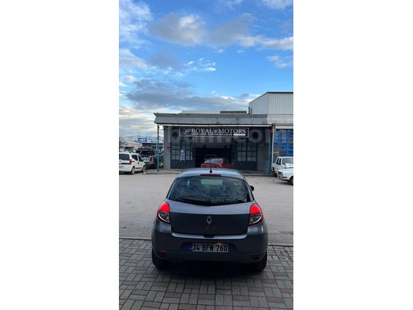 20. yıla özel seri Sahibinden Renault Clio 1.5 dCi Executive 2011 Model