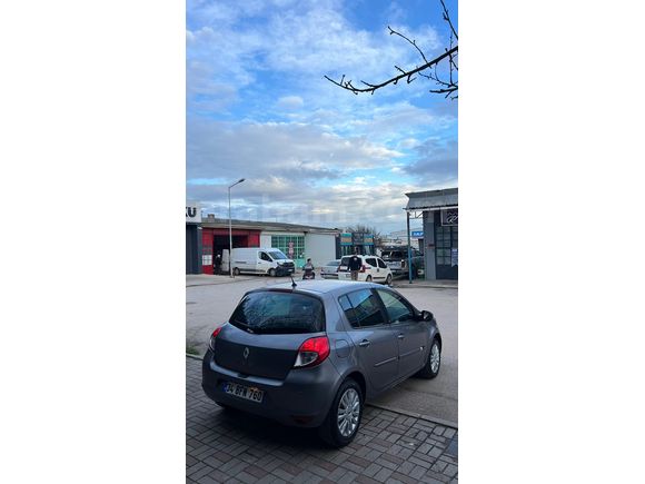 20. yıla özel seri Sahibinden Renault Clio 1.5 dCi Executive 2011 Model