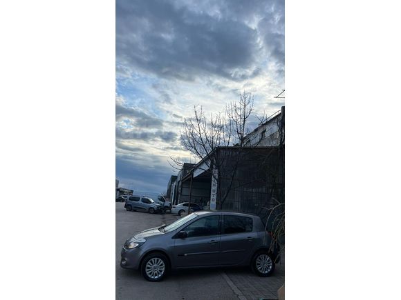 20. yıla özel seri Sahibinden Renault Clio 1.5 dCi Executive 2011 Model