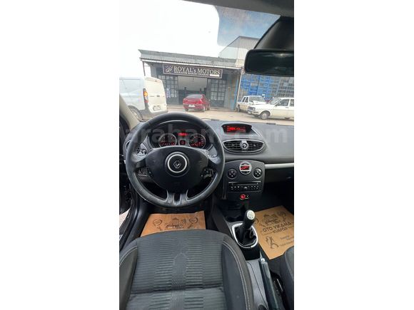 20. yıla özel seri Sahibinden Renault Clio 1.5 dCi Executive 2011 Model