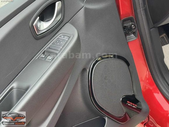 SIFIR AYARINDA CLİO 0.9 TCE TURBOLU TOUCH SADECE 38.***KM'DE
